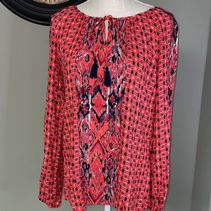 NWT stunning long sleeved blouse lightweight and lovely colors, Great for fall